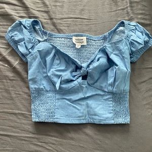 Unique Vintage Denim colored crop top (S)